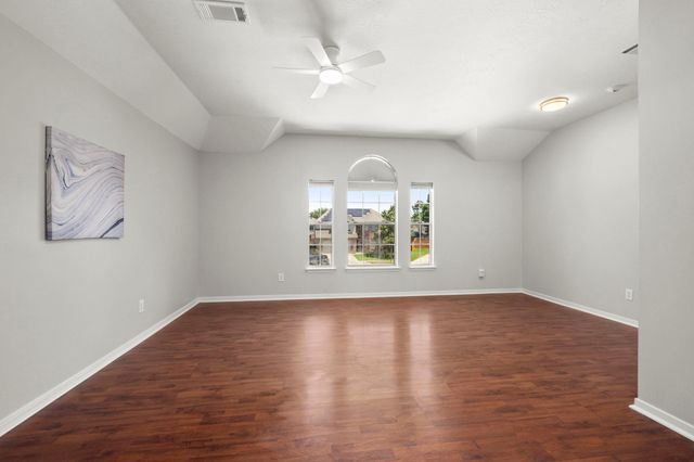 11911 N Brenton Knoll Court, Tomball, TX 77375