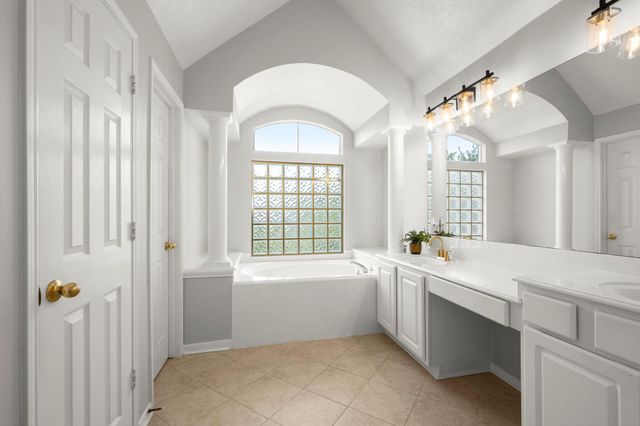 11911 N Brenton Knoll Court, Tomball, TX 77375