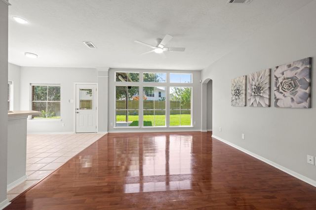 11911 N Brenton Knoll Court, Tomball, TX 77375