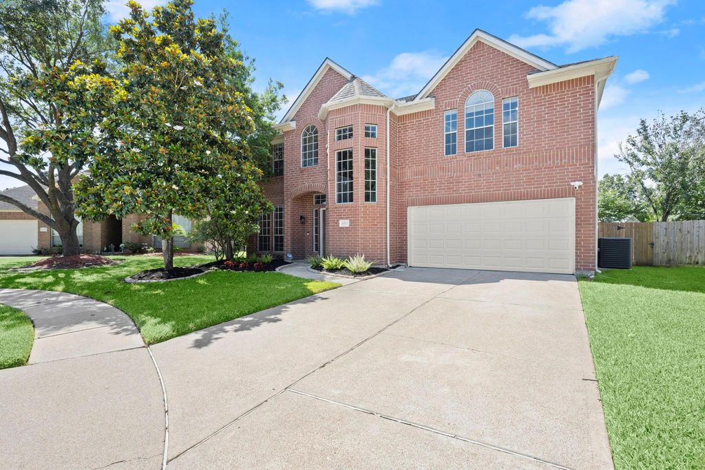 11911 N Brenton Knoll Court, Tomball, TX 77375