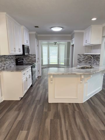 8016 Glen Valley Drive, Midland, GA 31820