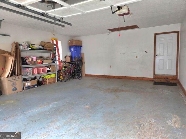 328 Country Lake Drive, Mcdonough, GA 30252