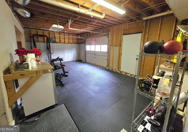 328 Country Lake Drive, Mcdonough, GA 30252