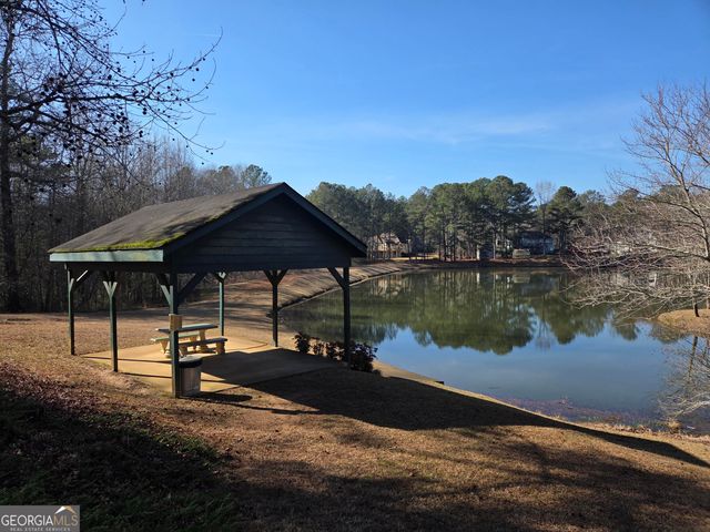 328 Country Lake Drive, Mcdonough, GA 30252