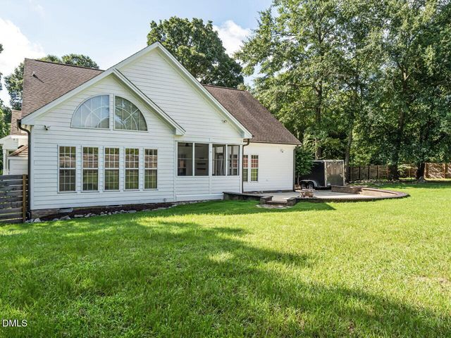 5533 Rolling Field Drive, Garner, NC 27529