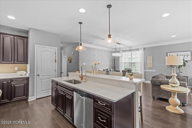 9 Mason Drive, Jackson, NJ 08527