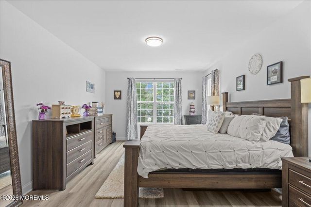 9 Mason Drive, Jackson, NJ 08527