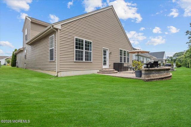 9 Mason Drive, Jackson, NJ 08527