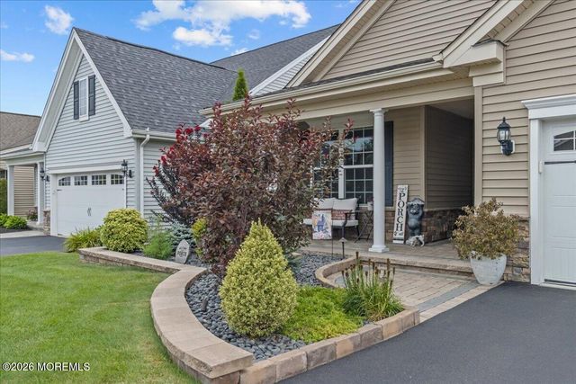 9 Mason Drive, Jackson, NJ 08527