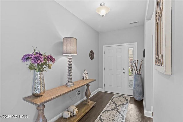 9 Mason Drive, Jackson, NJ 08527