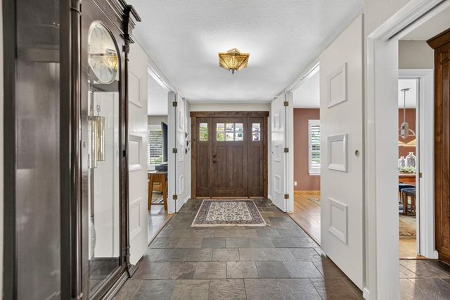 4849 Cameron Ranch Dr, Carmichael, CA 95608