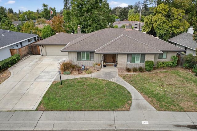 4849 Cameron Ranch Dr, Carmichael, CA 95608