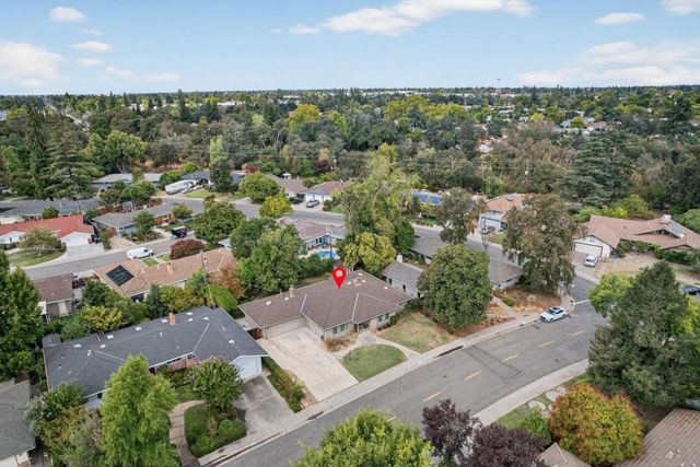 4849 Cameron Ranch Dr, Carmichael, CA 95608