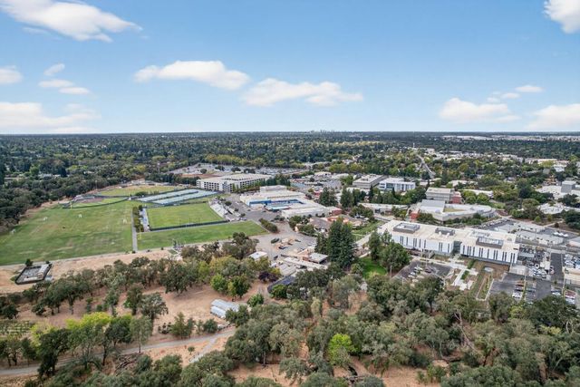 4849 Cameron Ranch Dr, Carmichael, CA 95608