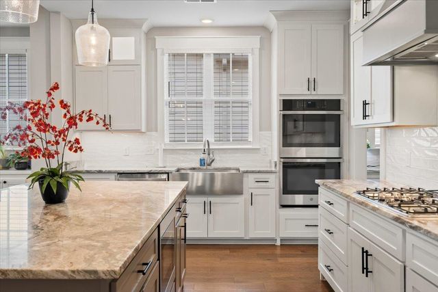 2090 GREENBRIER LAKES BLVD, Piperton, TN 38017