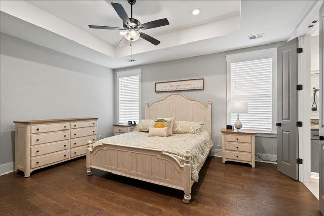 2090 GREENBRIER LAKES BLVD, Piperton, TN 38017