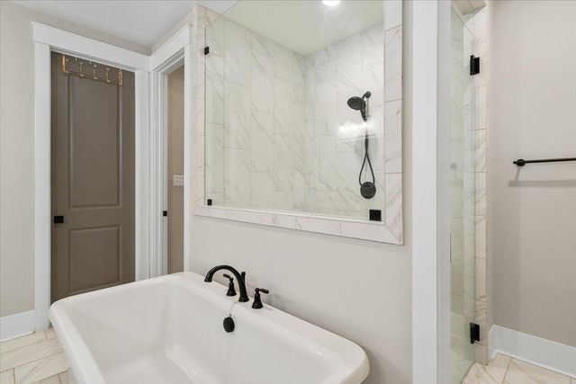 2090 GREENBRIER LAKES BLVD, Piperton, TN 38017