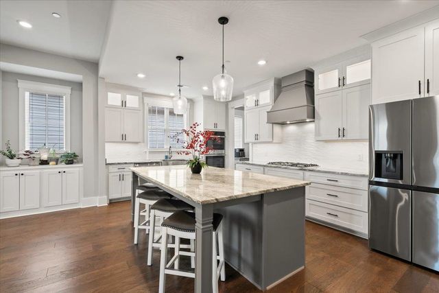 2090 GREENBRIER LAKES BLVD, Piperton, TN 38017