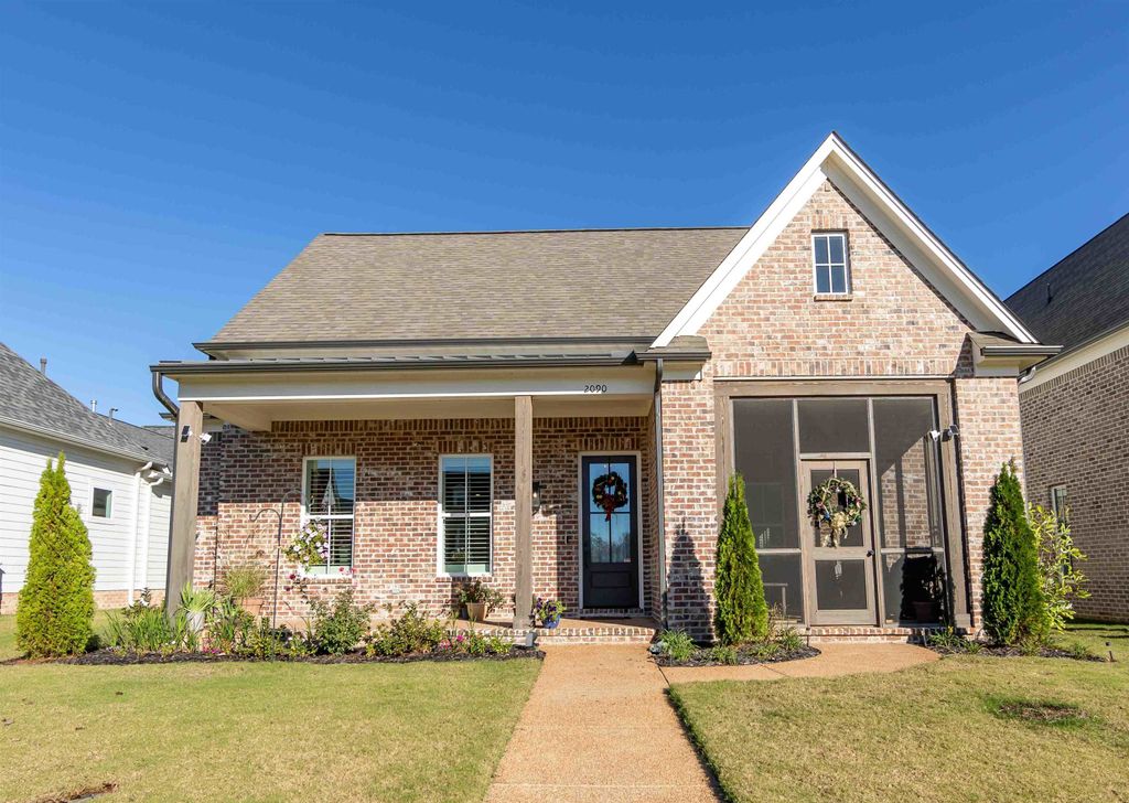 2090 GREENBRIER LAKES BLVD, Piperton, TN 38017