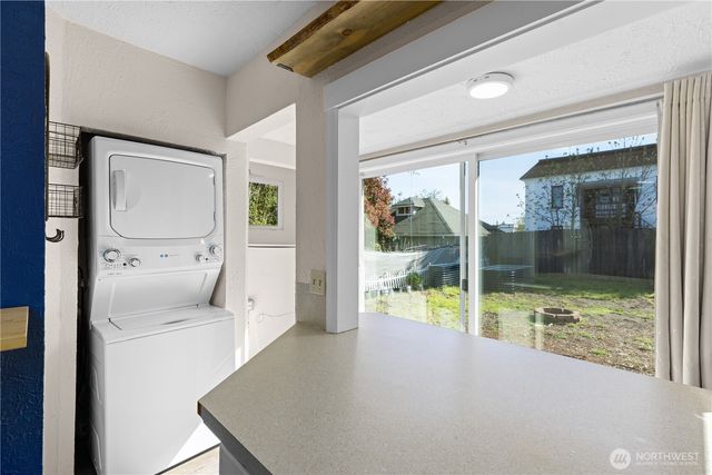 916 Pleasant Avenue, Bremerton, WA 98337