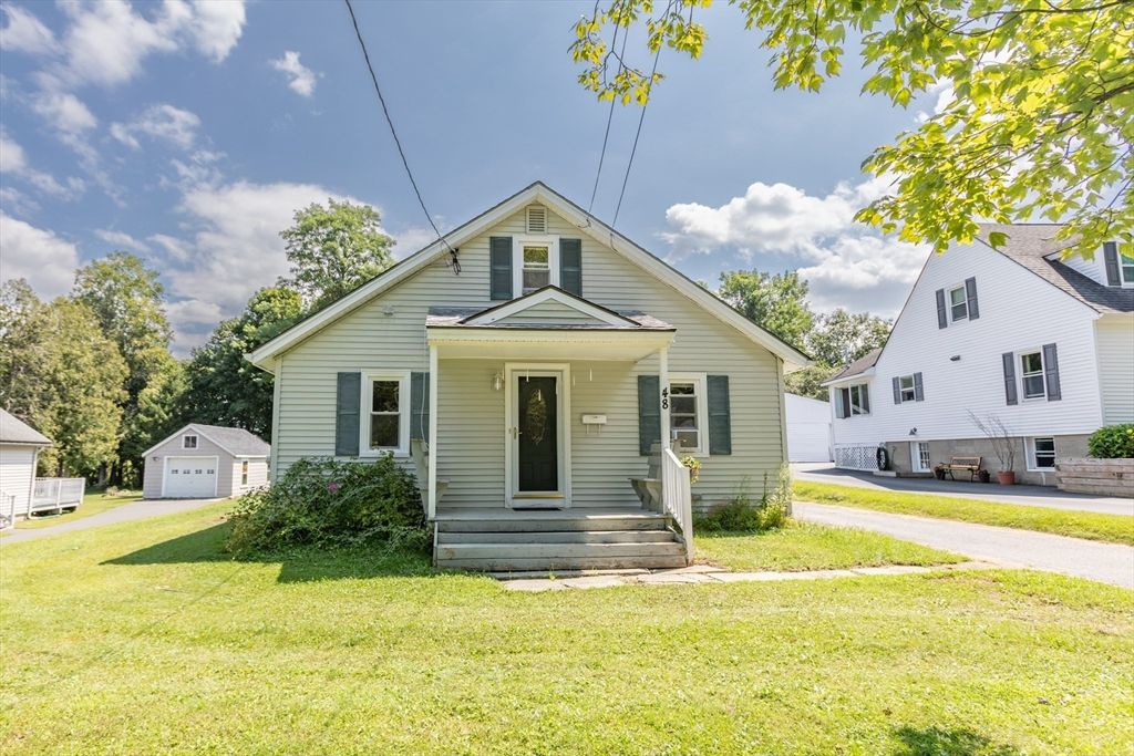 48 Mountain View, Dalton, MA 01226