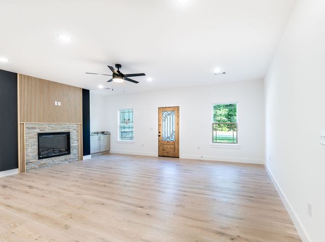 104 Ayr Drive, Bella Vista, AR 72715