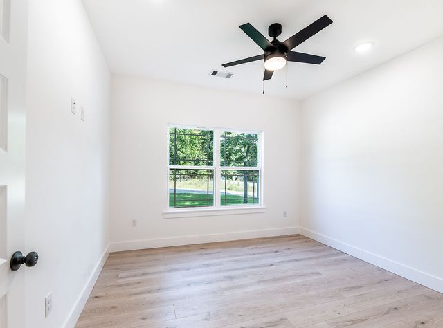 104 Ayr Drive, Bella Vista, AR 72715