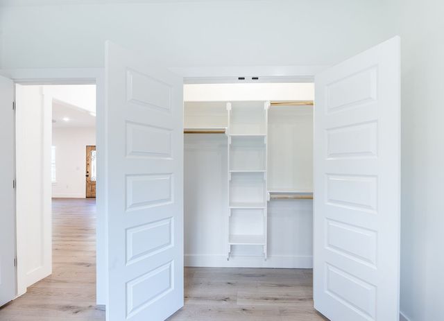 104 Ayr Drive, Bella Vista, AR 72715