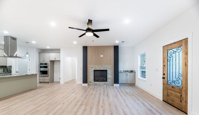 104 Ayr Drive, Bella Vista, AR 72715