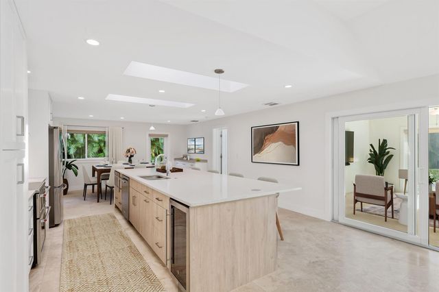 1386 S Atlantic Drive, Lantana, FL 33462