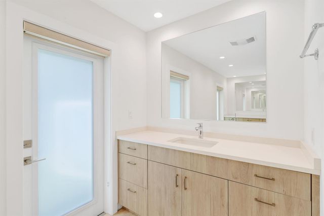 1386 S Atlantic Drive, Lantana, FL 33462