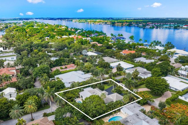 1386 S Atlantic Drive, Lantana, FL 33462