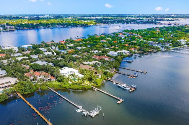 1386 S Atlantic Drive, Lantana, FL 33462