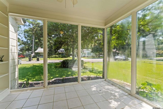 4252 Orchid St, Baton Rouge, LA 70808