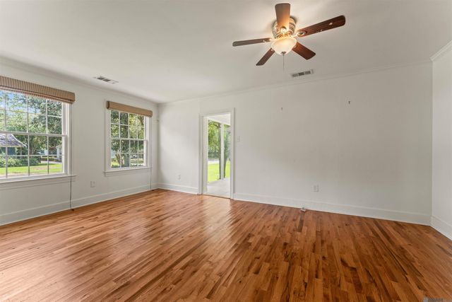 4252 Orchid St, Baton Rouge, LA 70808