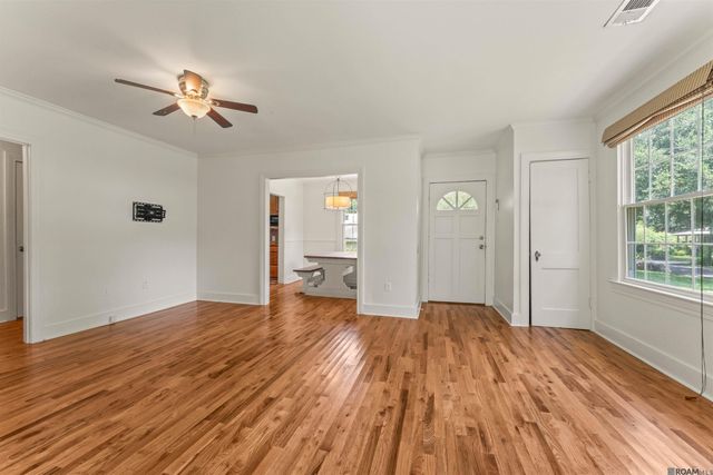 4252 Orchid St, Baton Rouge, LA 70808