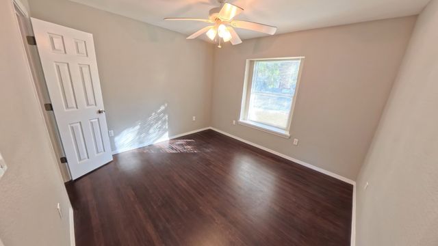 2233 Huskey Street, Garland, TX 75041