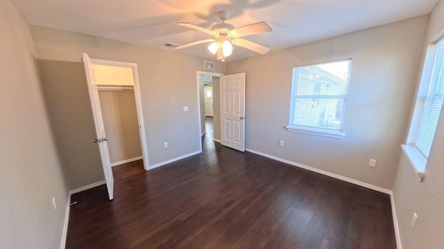 2233 Huskey Street, Garland, TX 75041