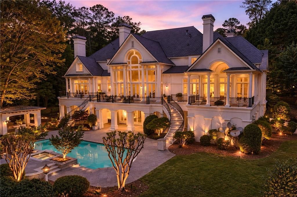 Image 2 of property listing at 510 Covington Cove, Johns Creek, GA 30022