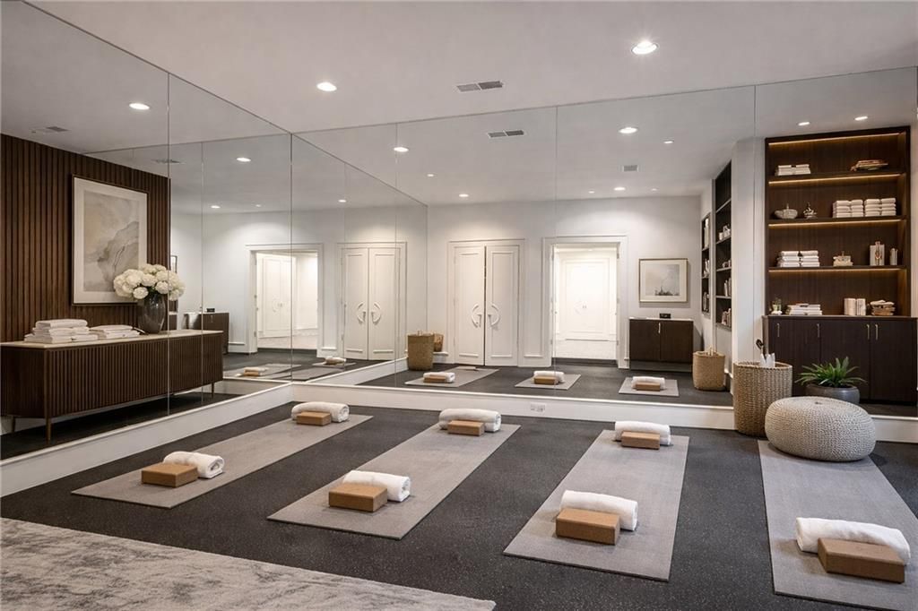 Image 39 of property listing at 510 Covington Cove, Johns Creek, GA 30022