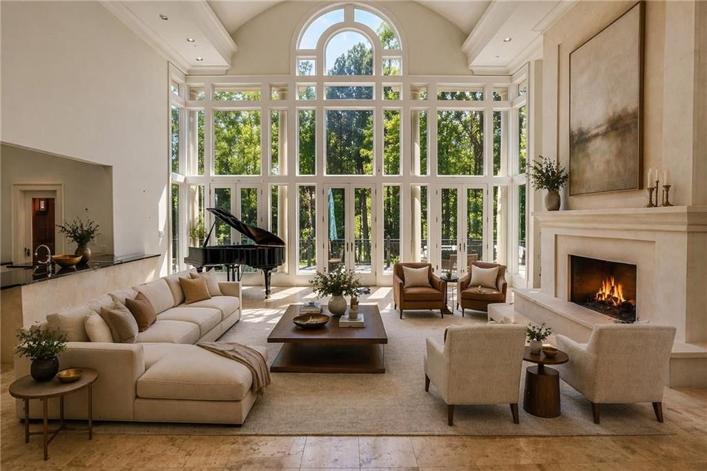 Image 6 of property listing at 510 Covington Cove, Johns Creek, GA 30022