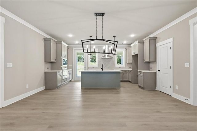 105 Maney Drive, Statham, GA 30666