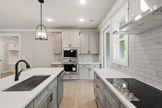 105 Maney Drive, Statham, GA 30666