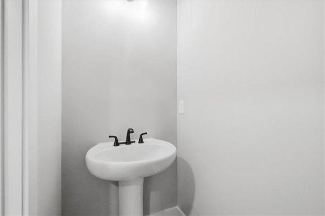 105 Maney Drive, Statham, GA 30666
