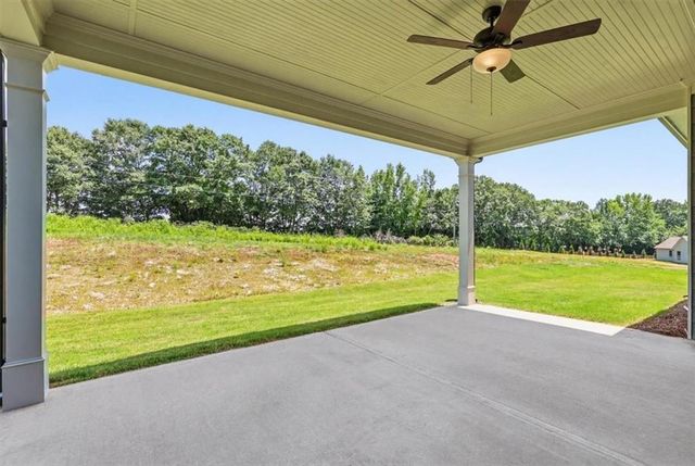 105 Maney Drive, Statham, GA 30666