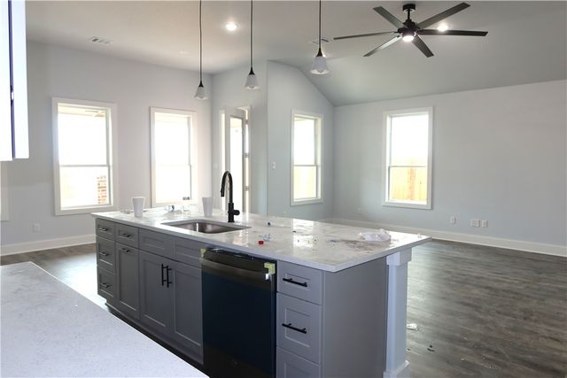 1963 Cambria Drive, Bryan, TX 77807