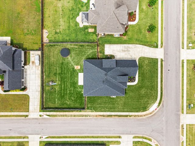 136 Stonycrossing Rd, Meridianville, AL 35759
