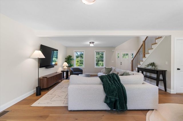 140 Willard Road, Ashburnham, MA 01430