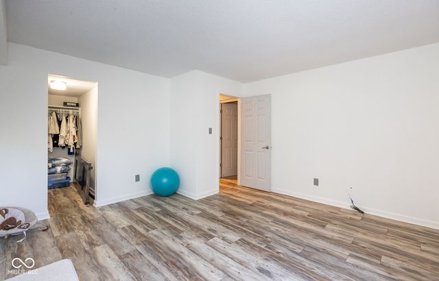 106 Knoll Court B, Noblesville, IN 46062
