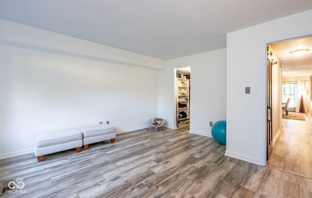 106 Knoll Court B, Noblesville, IN 46062
